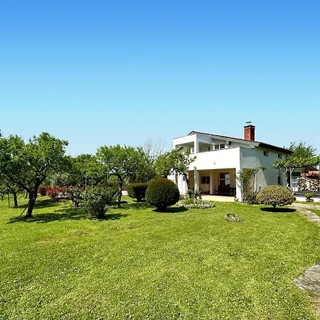 Apartamento 0-bedroom In Porec Tar-Vabriga