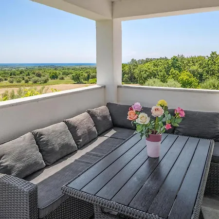 0-bedroom In Porec * Tar-Vabriga