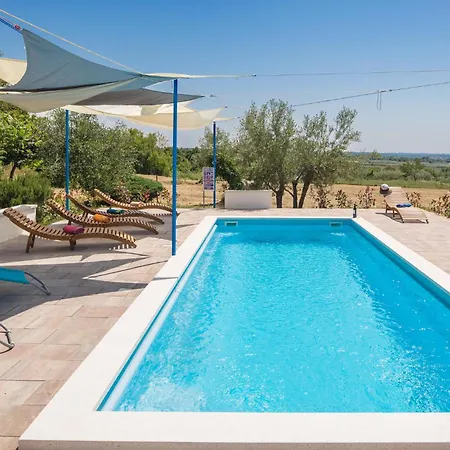 0-bedroom In Porec Apartmán