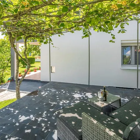 0-bedroom In Porec Apartamento *