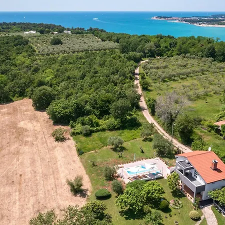 Apartamento 0-bedroom In Porec *