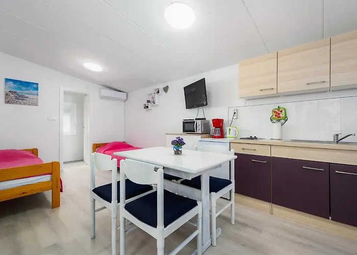 Apartamento 0-bedroom In Porec Tar-Vabriga